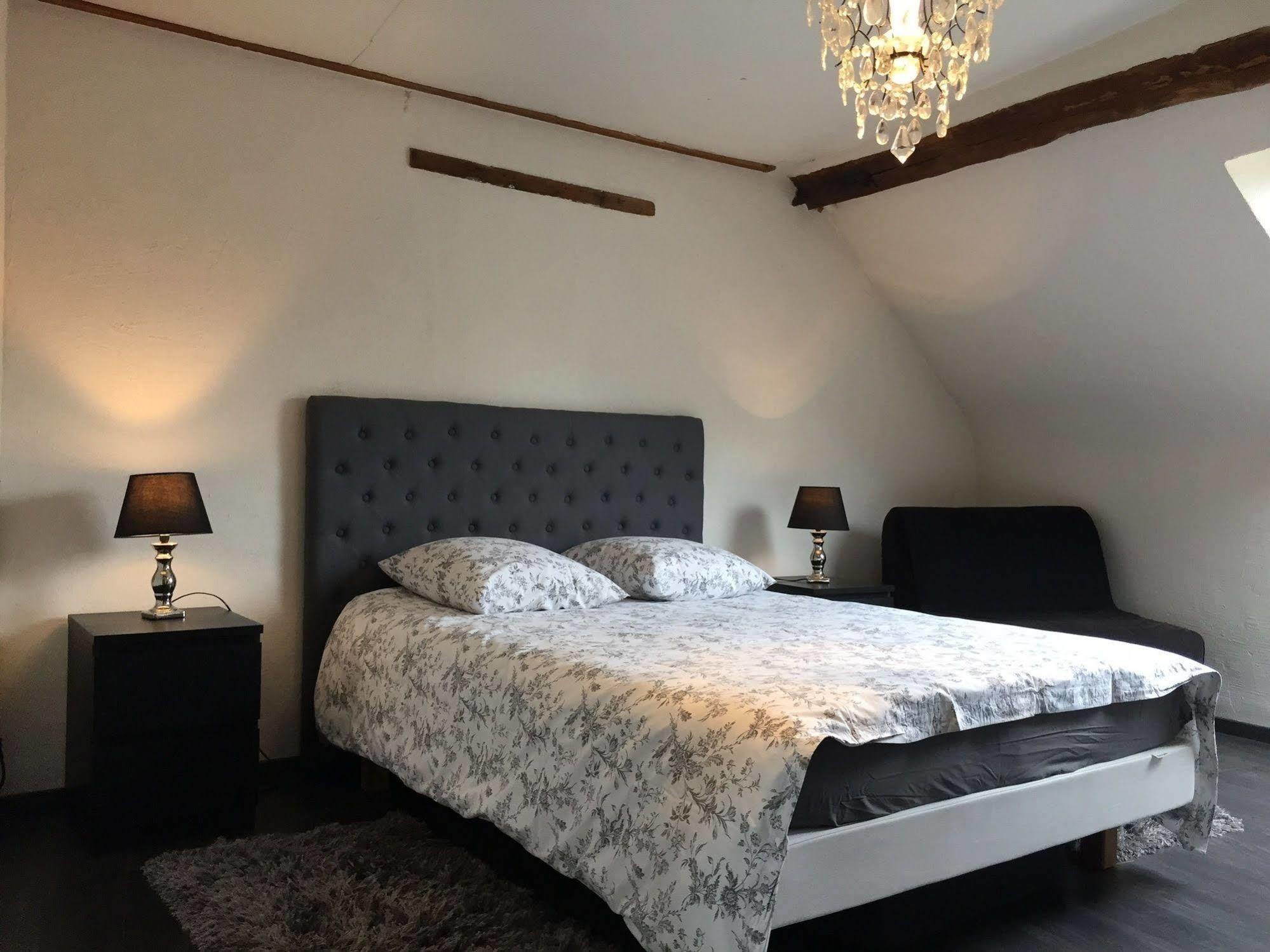 La Ferme Des Moulineaux Hotel Bailly  Ngoại thất bức ảnh