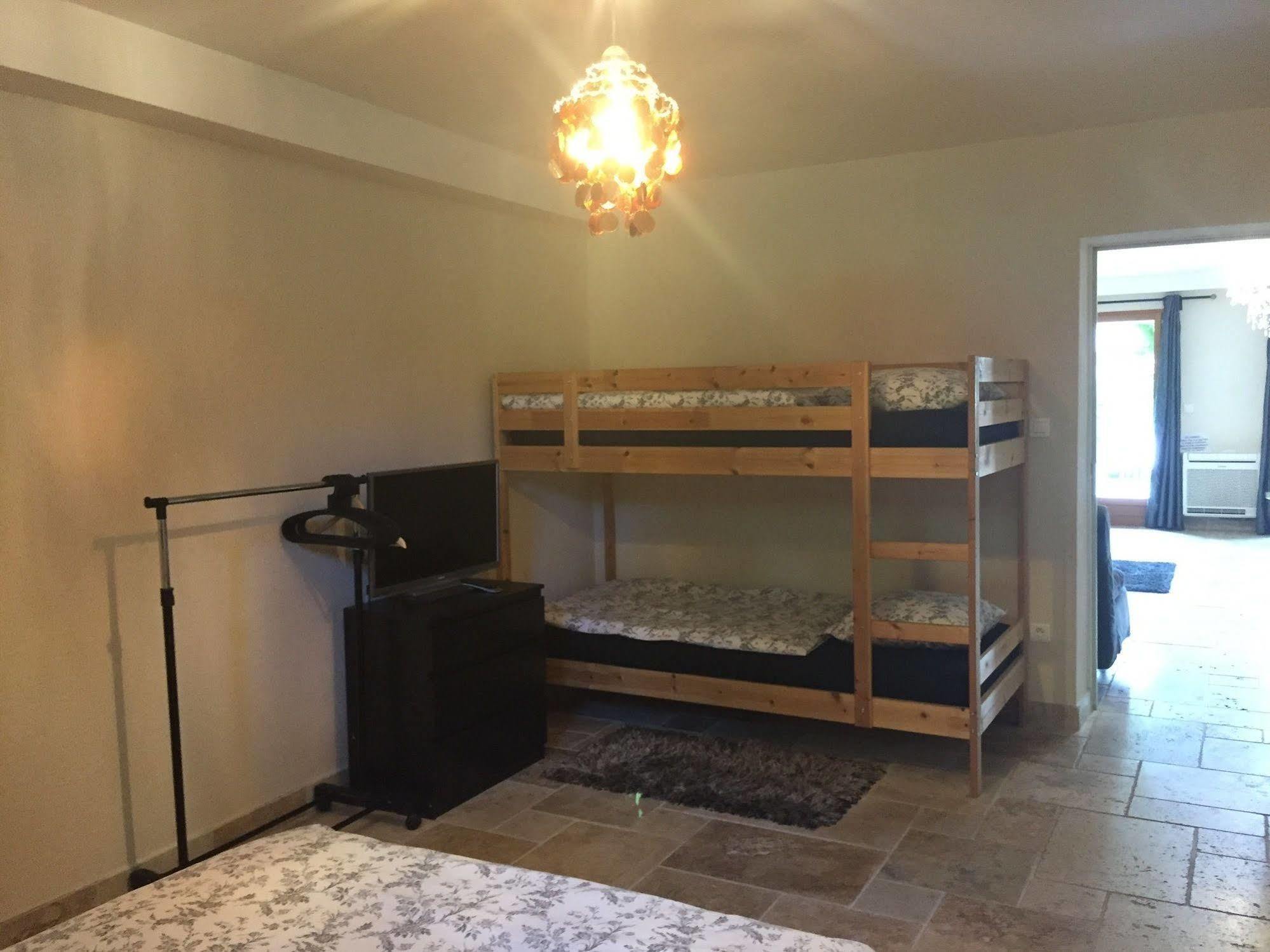 La Ferme Des Moulineaux Hotel Bailly  Ngoại thất bức ảnh